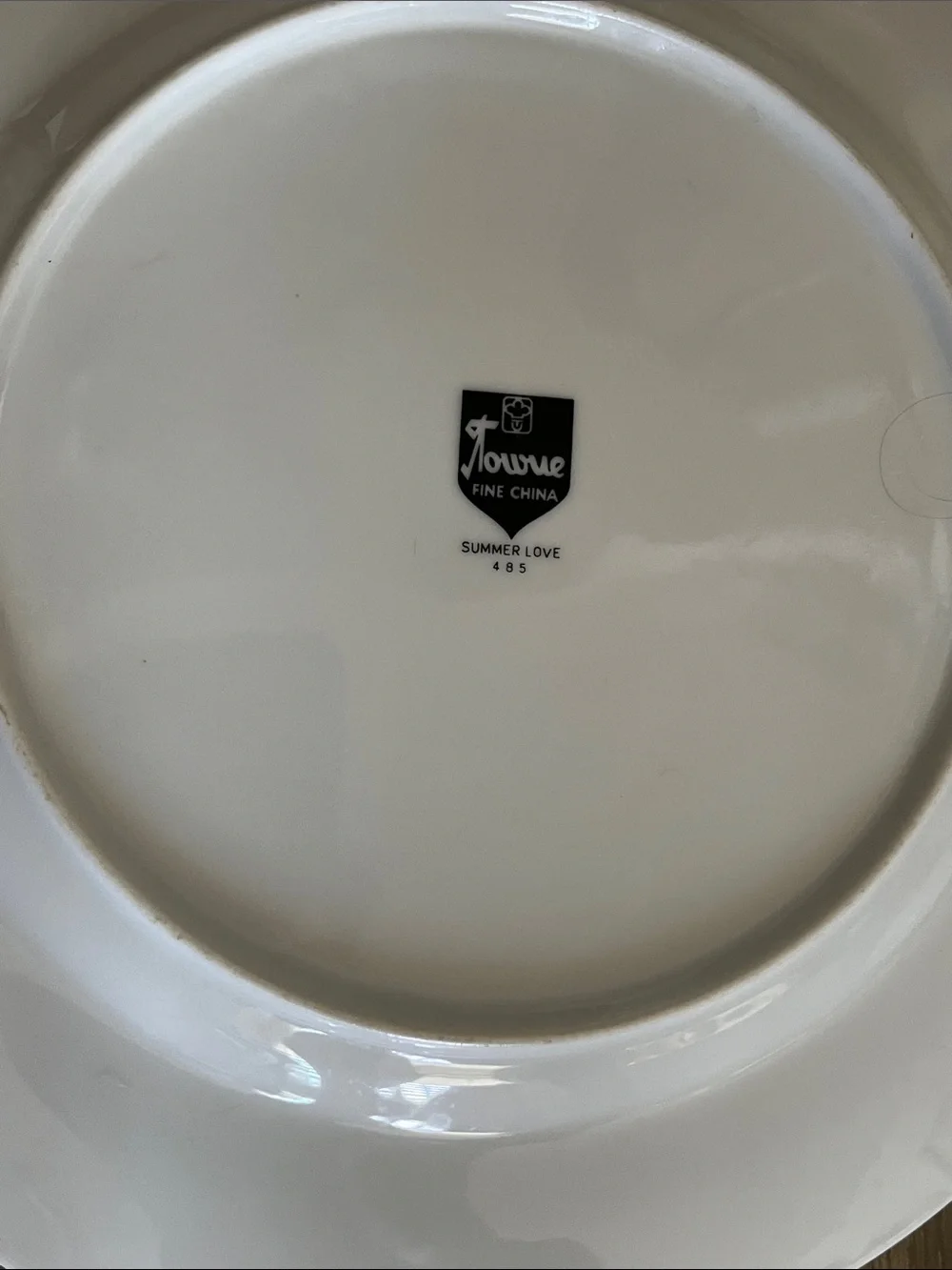 Vintage Towne Classic Floral Dinner Place Setting 